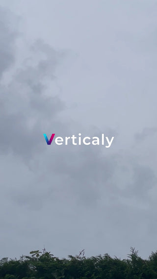 雲の合間、夕暮れ時