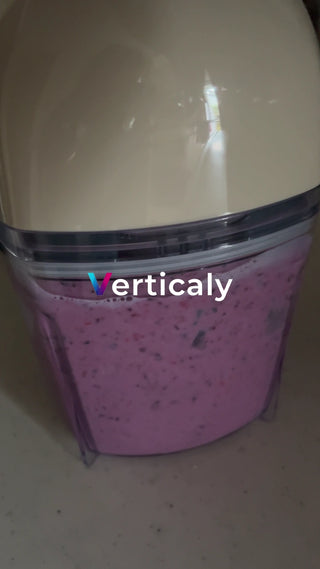 ピンク色のスムージー