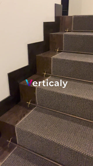 階段を上る、その先へ