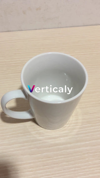 白いマグカップ、シンプル