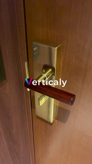 Hotel door, woodgrain