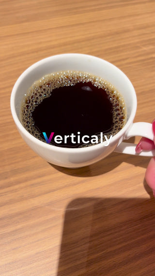 Coffee and foam, a luxurious moment