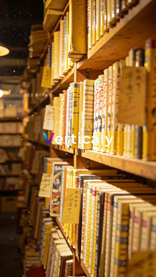 古書店、本棚の風景