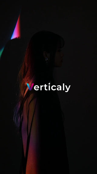 横顔の女性、光と影