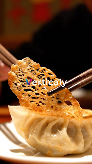 揚げ物と箸、カリカリ食感