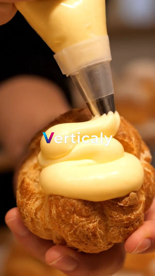 シュークリーム、クリーム充填