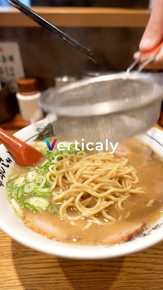 ラーメンをすする、至福の時間