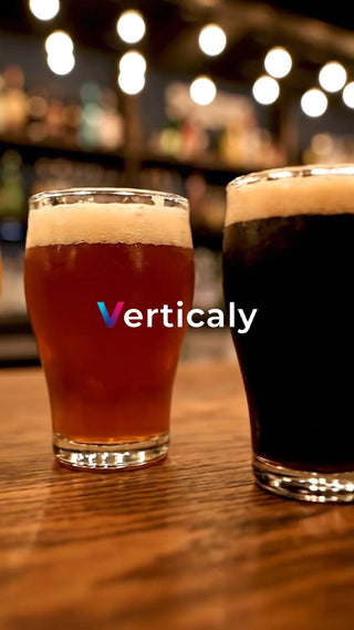 琥珀色のビール、グラスに注がれて