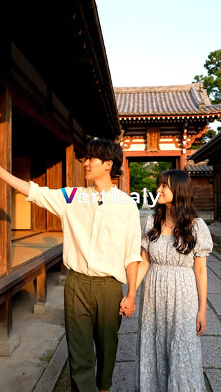 手をつなぎ散歩、古都デート