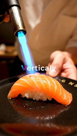 炙りサーモンの寿司