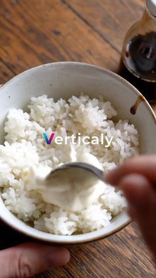 ご飯にマヨネーズ、シンプル。