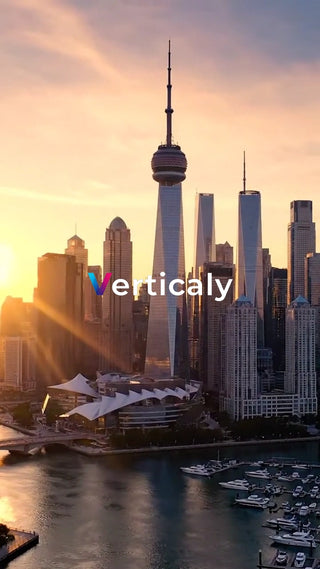 都会の夕焼け、高層ビル群