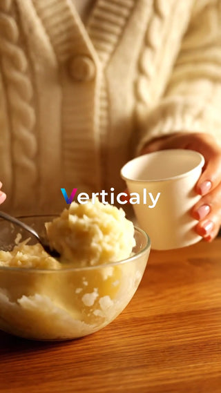 マッシュポテトをすくう瞬間