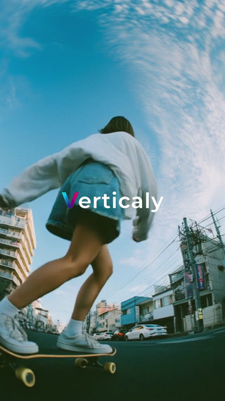 街乗りスケボー、青空の下