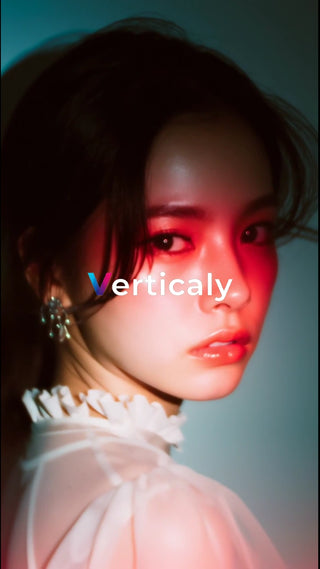 紅潮する横顔、輝き放つ