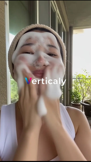 泡まみれ洗顔、すっぴんケア