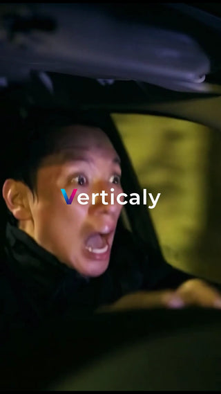 驚きの表情、車内から