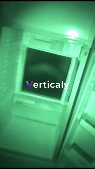 冷蔵庫の中、緑色の世界