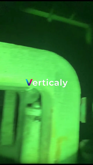 配管の曲線、緑の世界