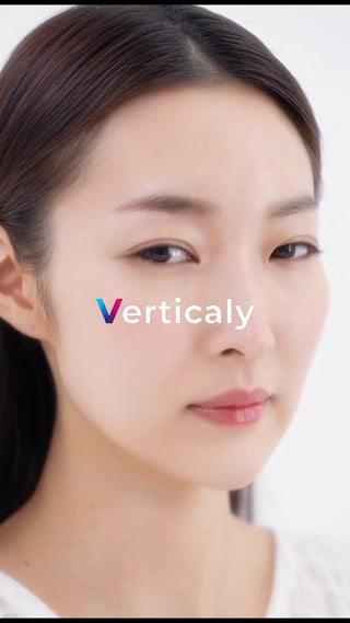 美しい女性、穏やかな表情