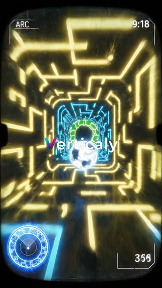 未来都市を疾走、球体と光