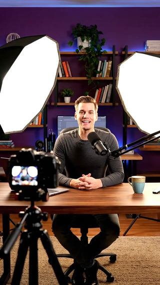 PCに向かう男性、集中