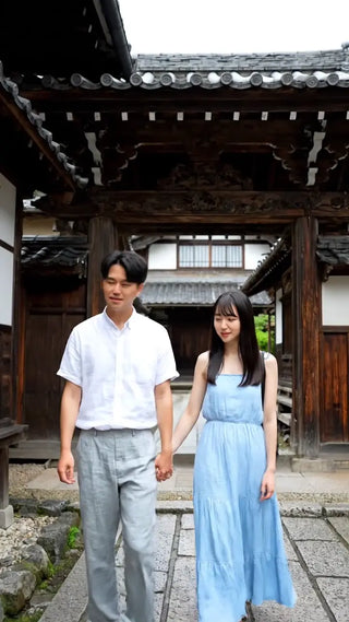 古都散策、手繋ぎデート